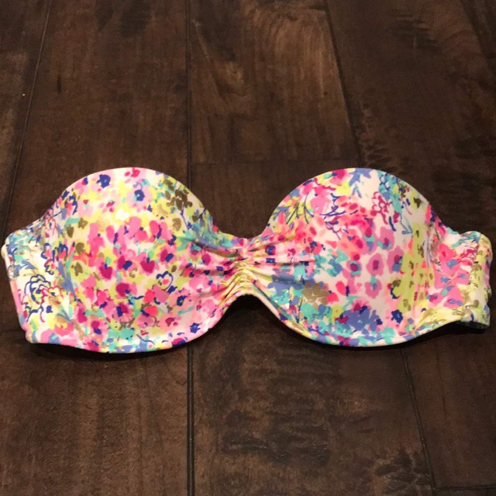 Victoria’s Secret Bikini Top